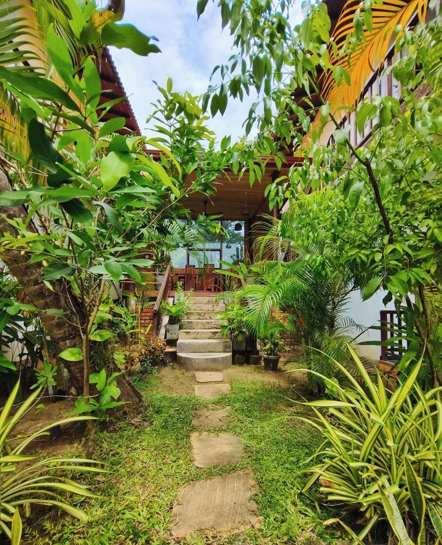 The Lookout Lodge Tangalle Exterior foto